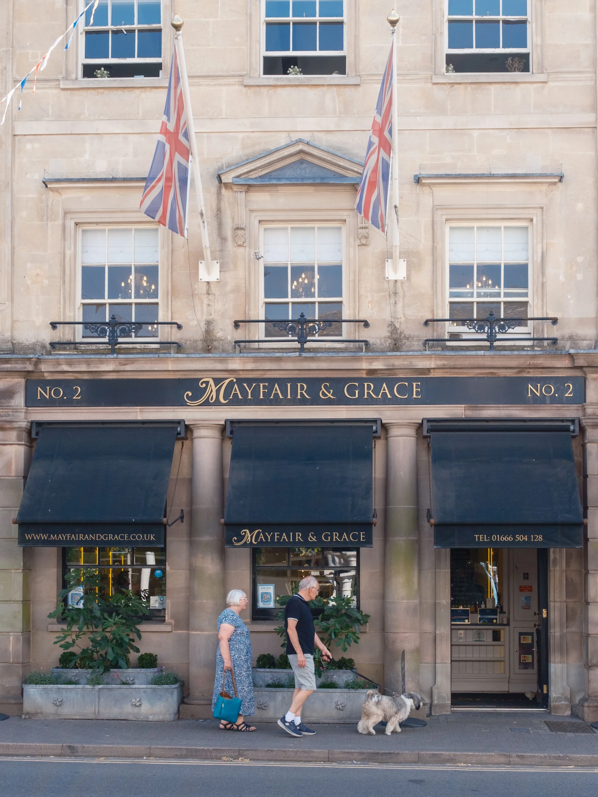 The Ultimate Guide to Incall and Outcall Erotic Massage in Mayfair